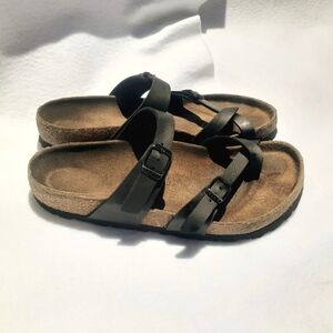 Birkenstock mayari vegan sz 8/8.5 leather slip on sandals